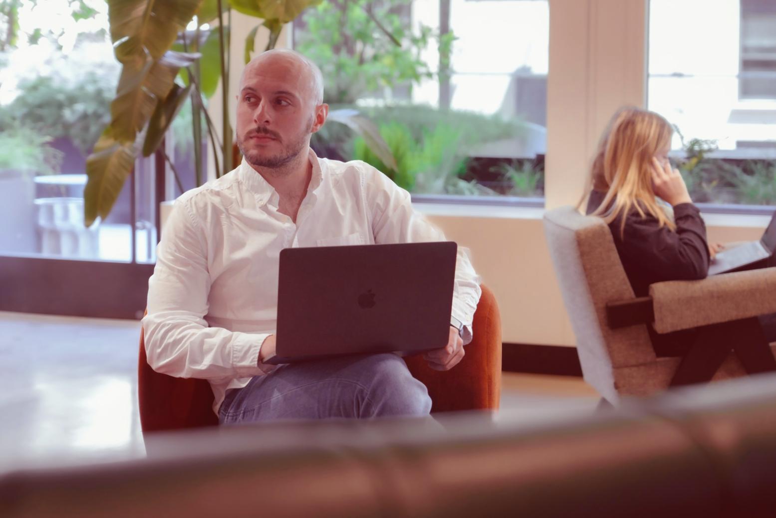 Oficina de Veloriphenta especializada en educación SEO